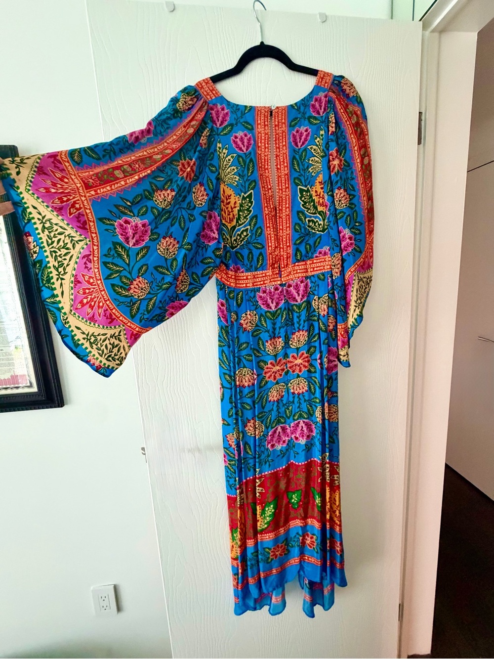 FARM Rio Blue Floral Maxi kaftan with Pineapple Garden - Picture 5 of 12